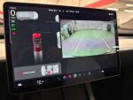 Tesla Model Y 2021 Punainen