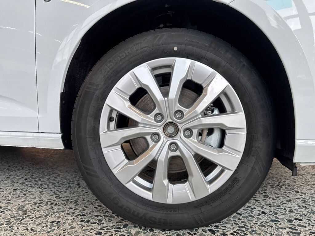 Ford Grand Tourneo Connect 2026 Frozen White