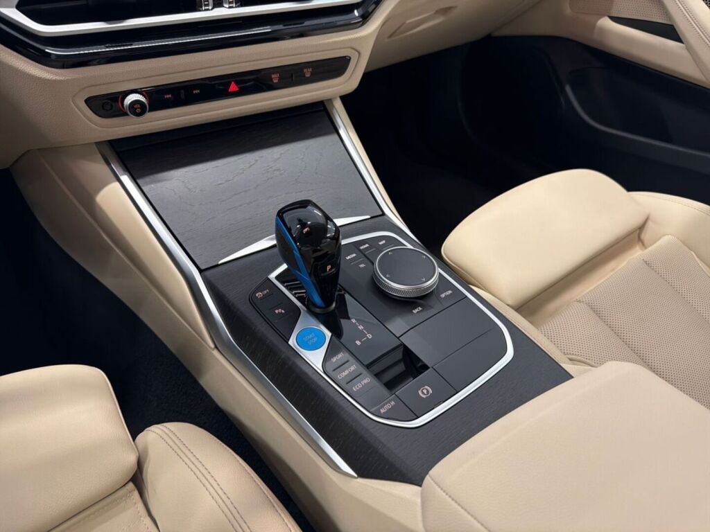 BMW i4 2023 