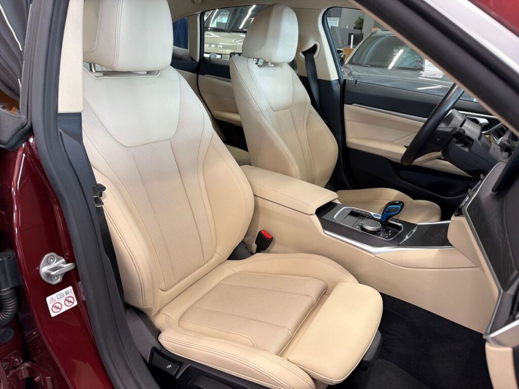 BMW i4 2023 
