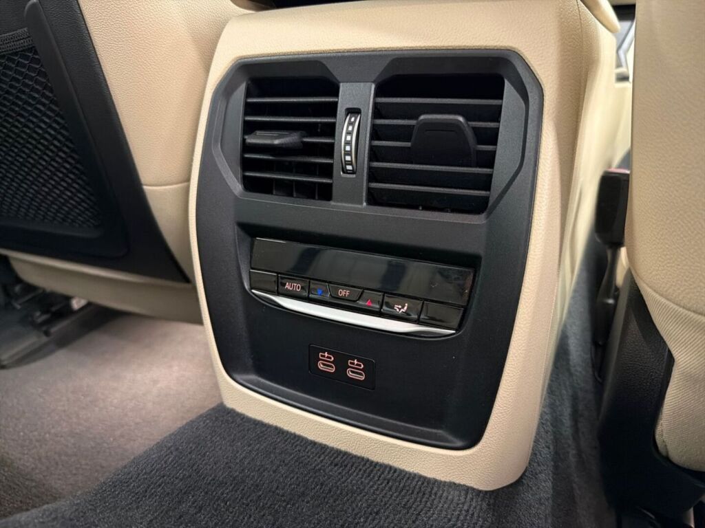 BMW i4 2023 