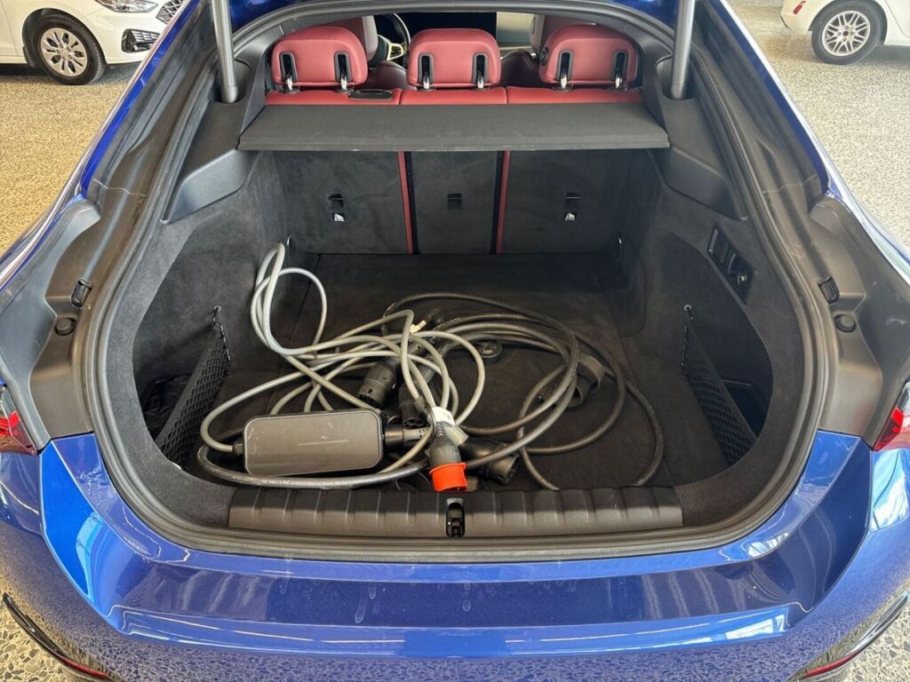 BMW I4 M50 2023 Sininen