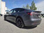 Tesla Model 3 2023 Harmaa