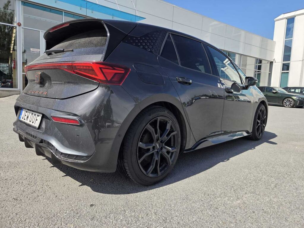 Cupra Born 2022 Harmaa