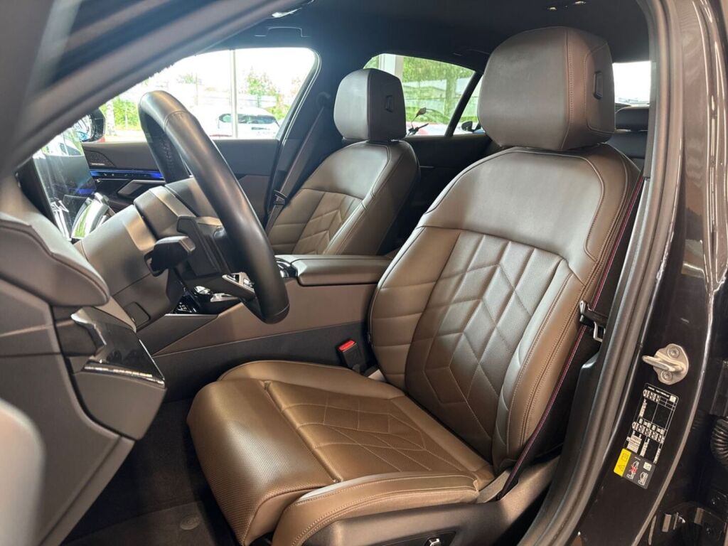 BMW i5 2024 Harmaa