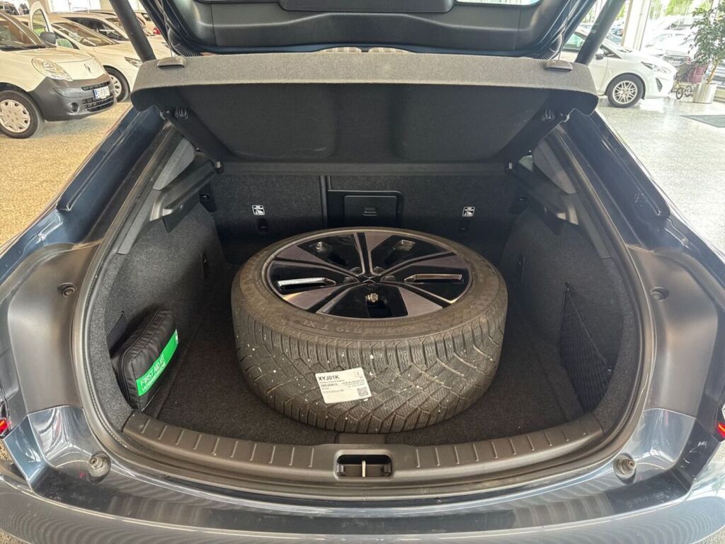 Polestar 2 2023 Sininen