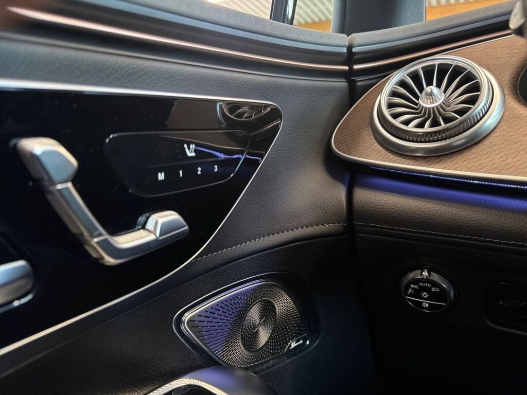 Mercedes-Benz EQE 2022 