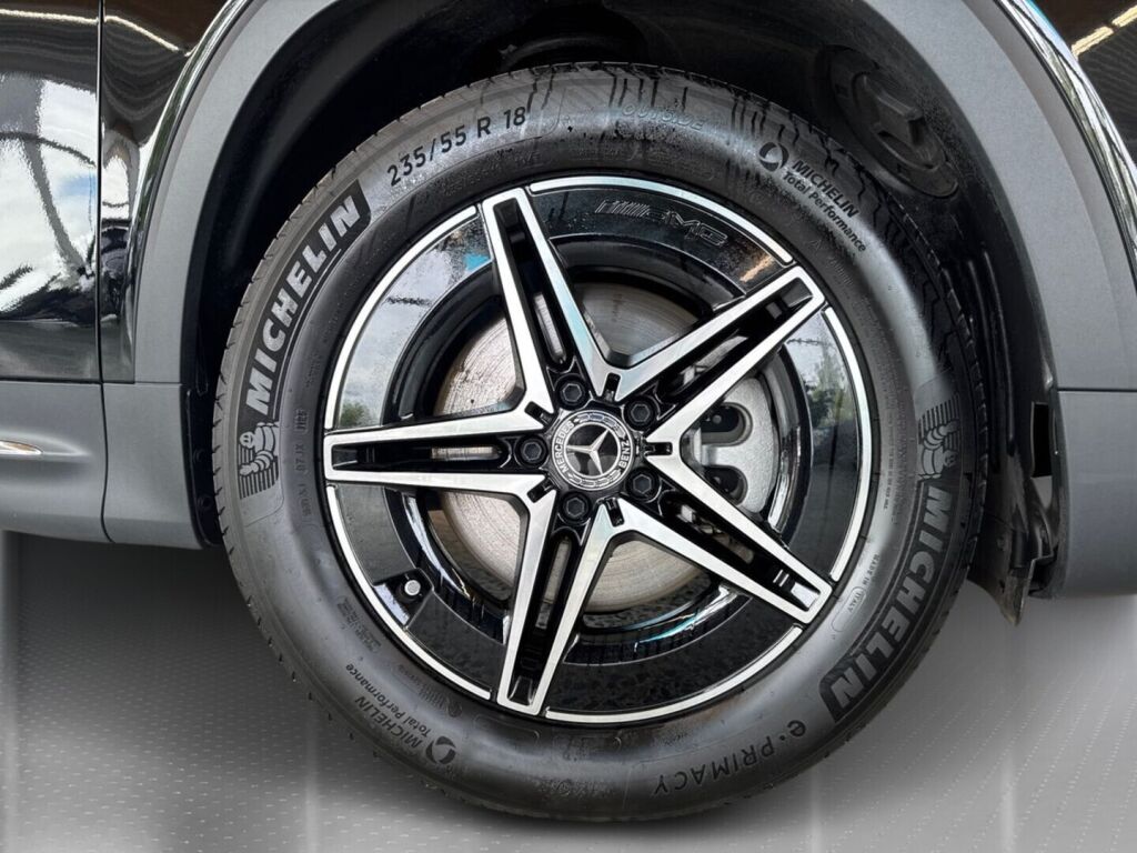 Mercedes-Benz EQB 2025 