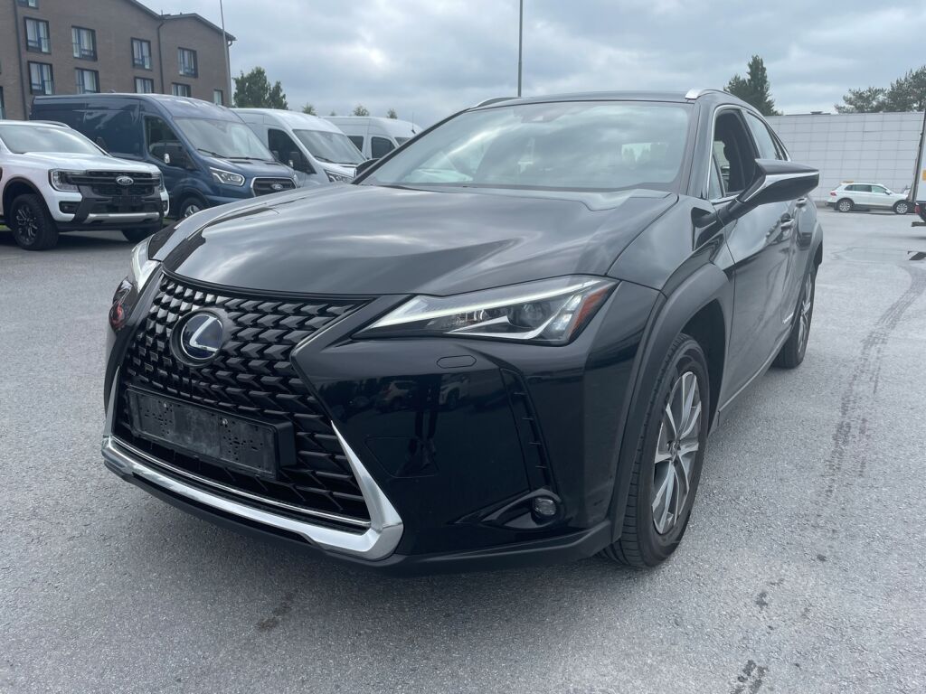 Lexus UX 2021 Musta