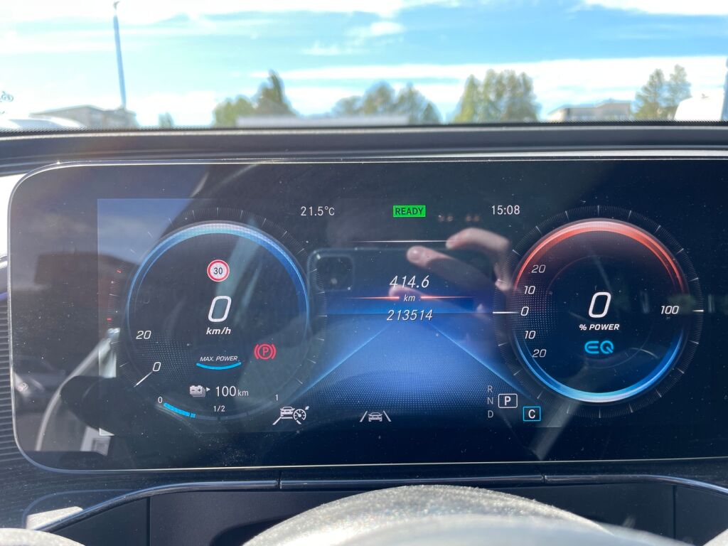 Mercedes-Benz EQC 2021 Valkoinen
