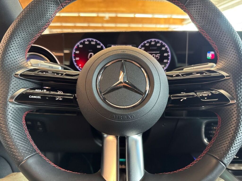 Mercedes-Benz CLA 2026 Punainen (Patagonia Red)
