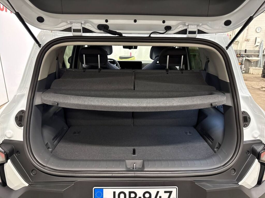 Kia EV2 2026 Deluxe White