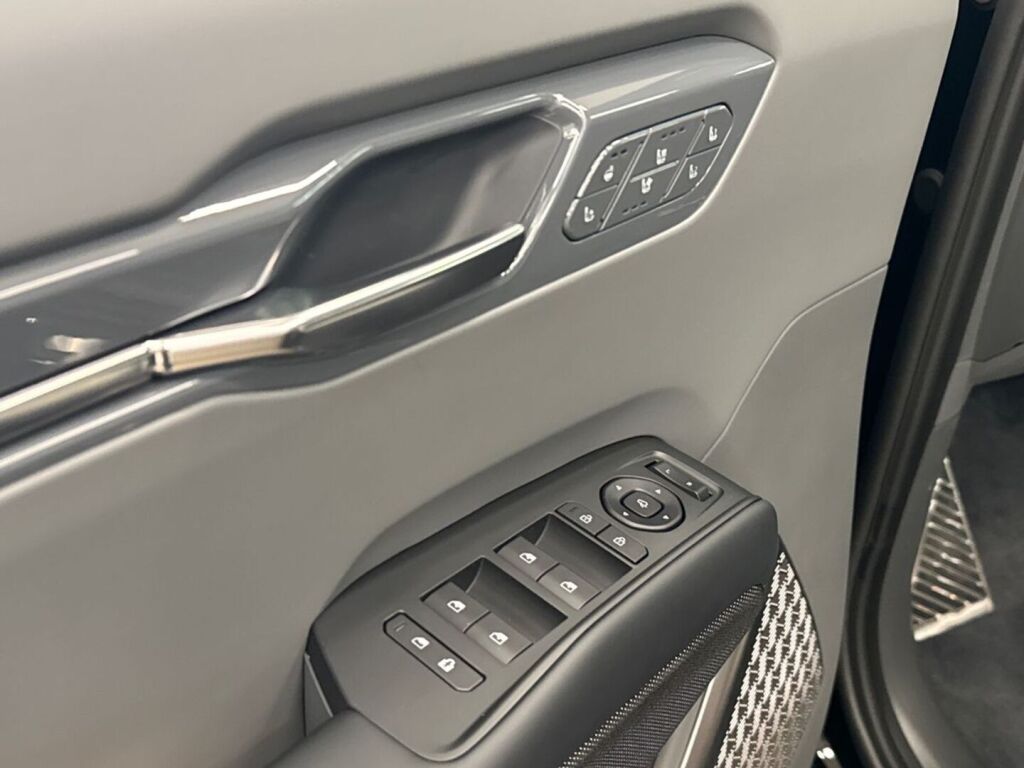 Kia EV9 2026 Musta