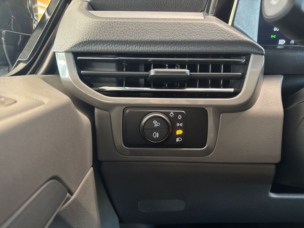 Volkswagen Transporter 2026 Harmaa