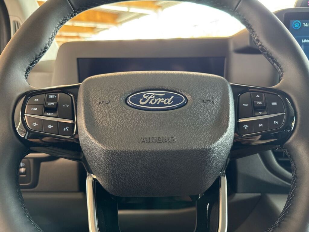Ford Transit Custom 2026 Frozen White