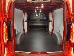 Ford Transit Custom 2026 Punainen