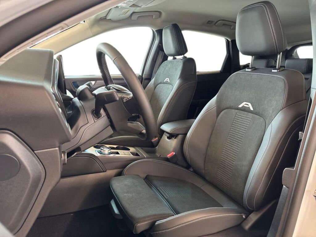 Ford Kuga 2026 Frozen White