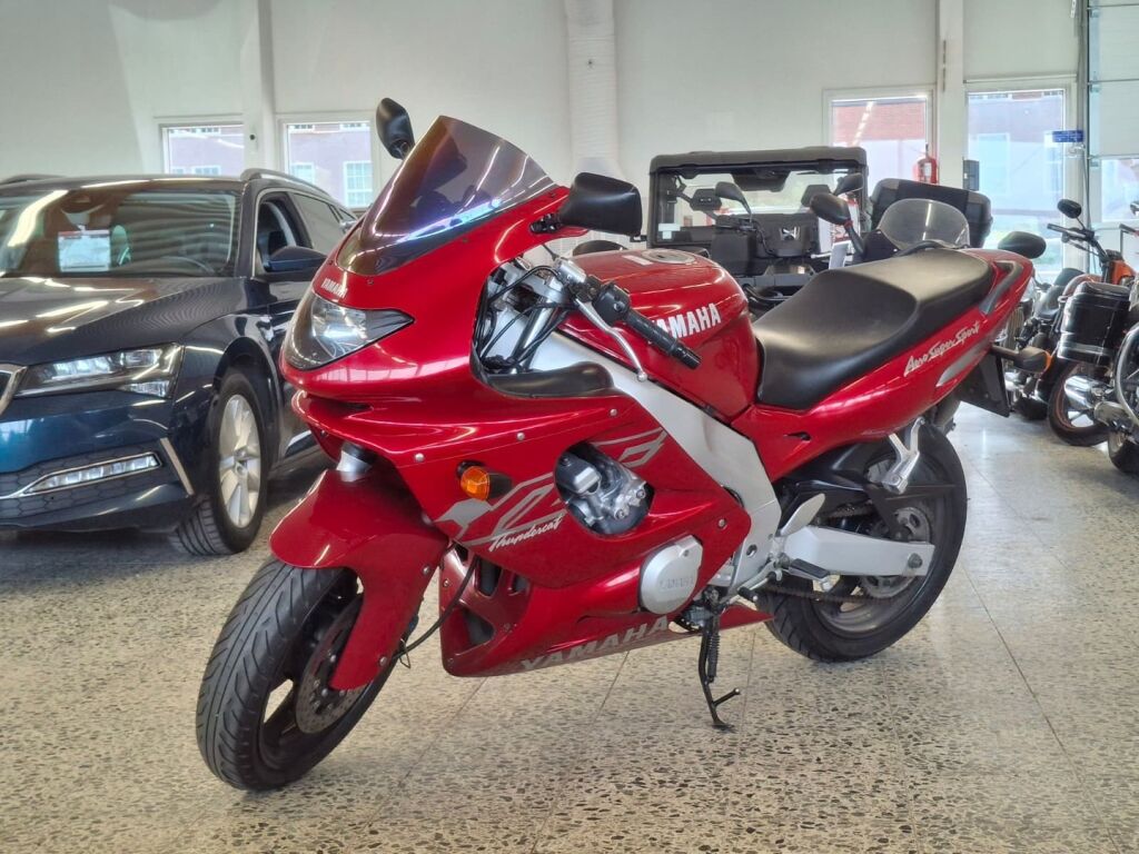 Yamaha YZF 2000 Valkoinen