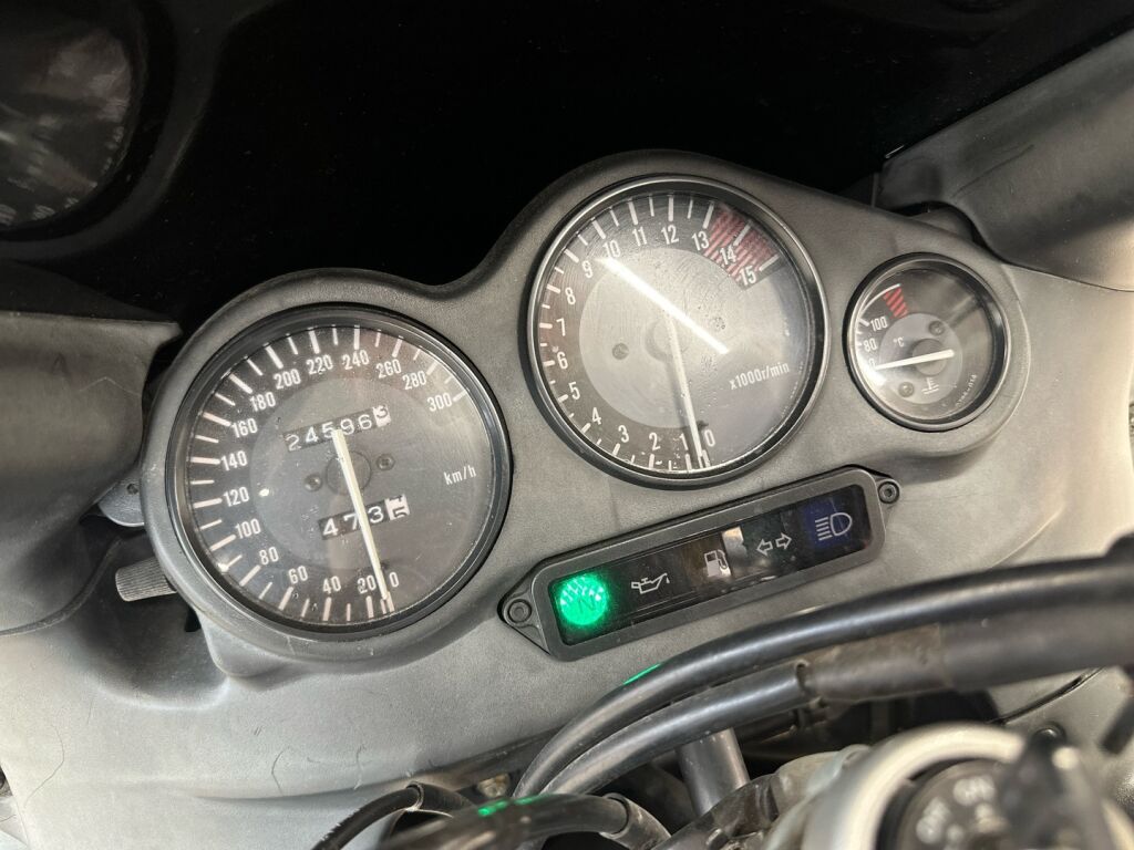 Yamaha YZF 2000 