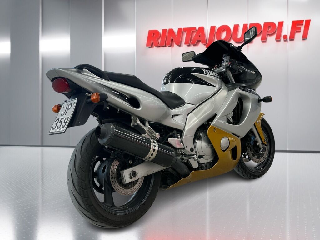 Yamaha YZF 2000 