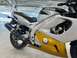 Yamaha YZF 2000 