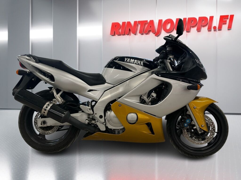 Yamaha YZF 2000 