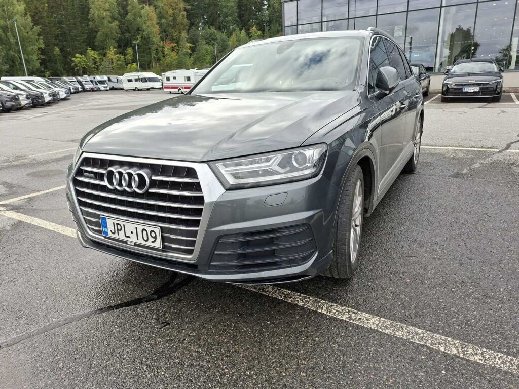Audi Q7 2015 Harmaa
