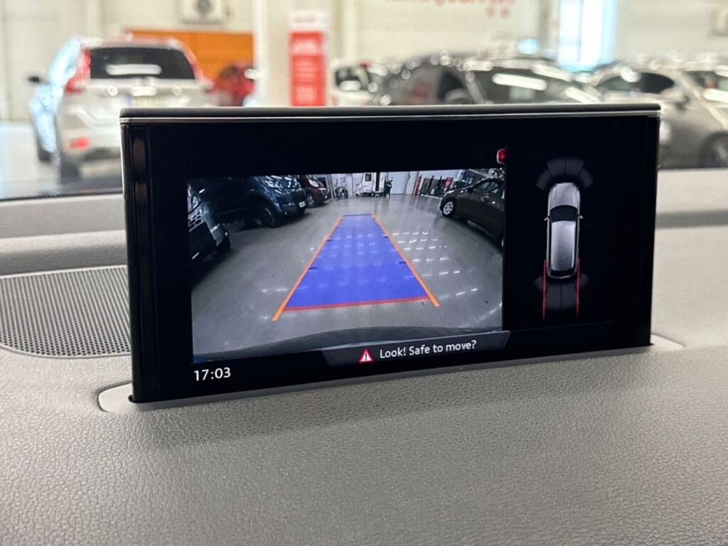 Audi Q7 2015 Harmaa