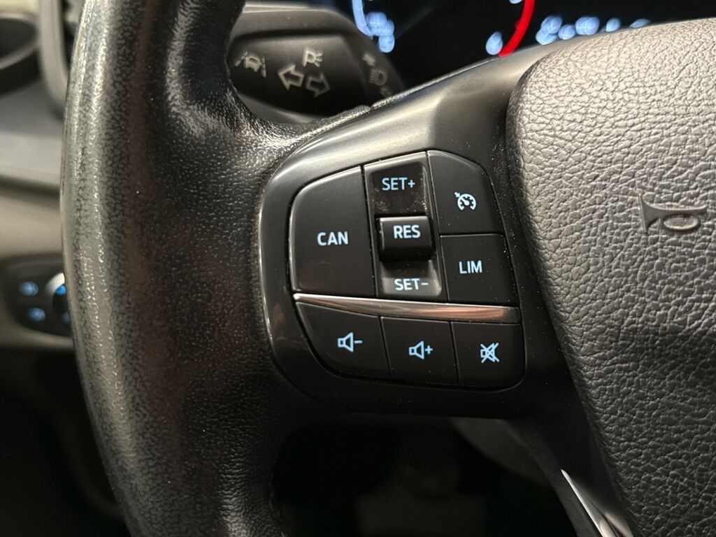 Ford Transit 2020 Valkoinen