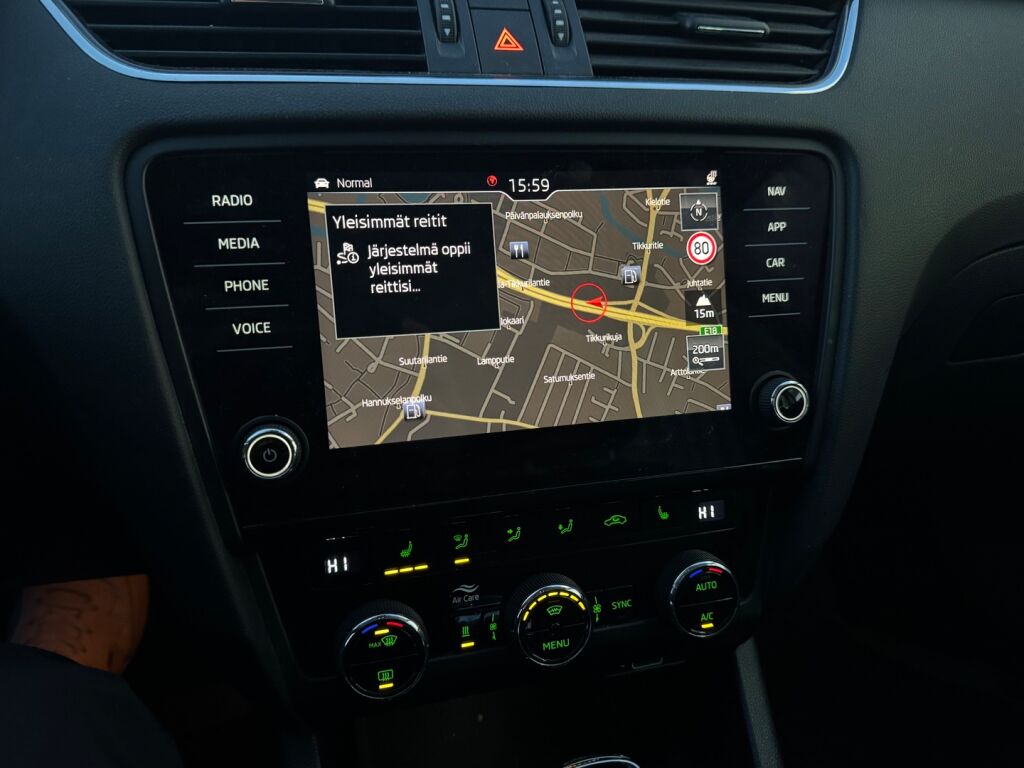 Skoda Octavia 2020 Musta