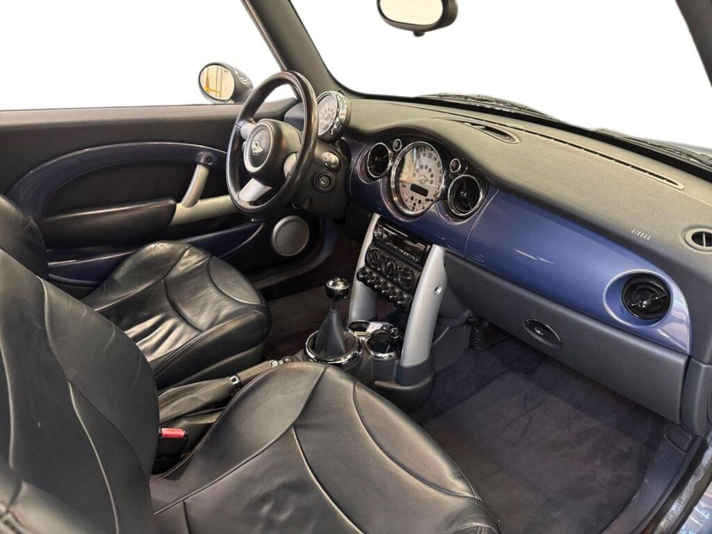 Mini Cooper 2004 Sininen