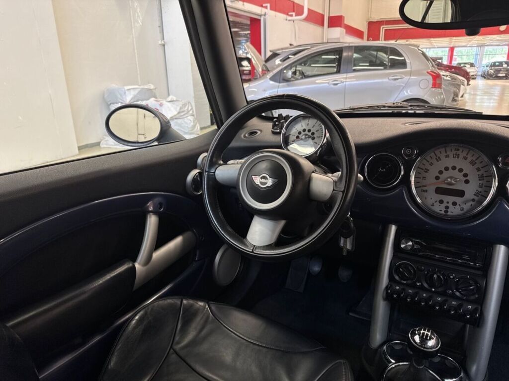 Mini Cooper 2004 Sininen