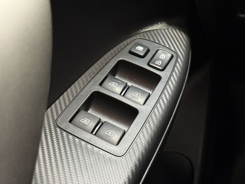 Mitsubishi Eclipse Cross 2022 Punainen