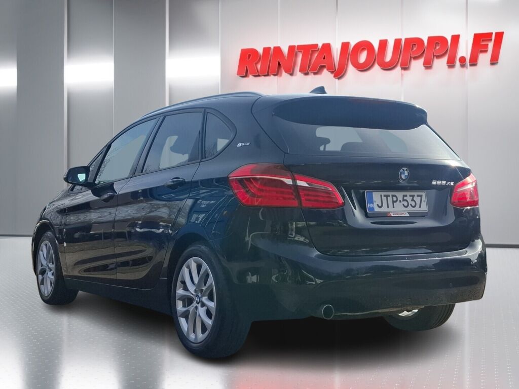 BMW 225 2016 