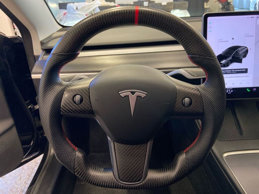 Tesla Model 3 2021 Musta