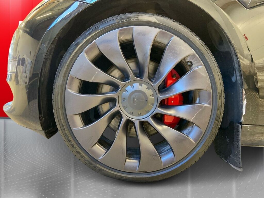 Tesla Model 3 2021 Musta