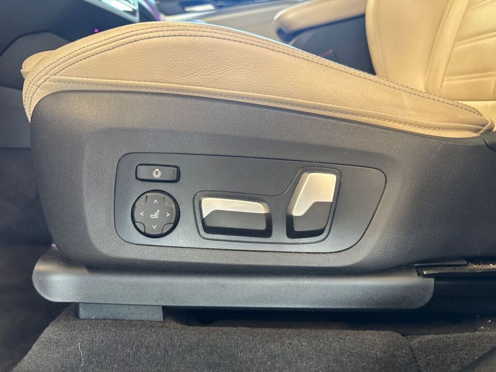 BMW iX3 2022 Sininen