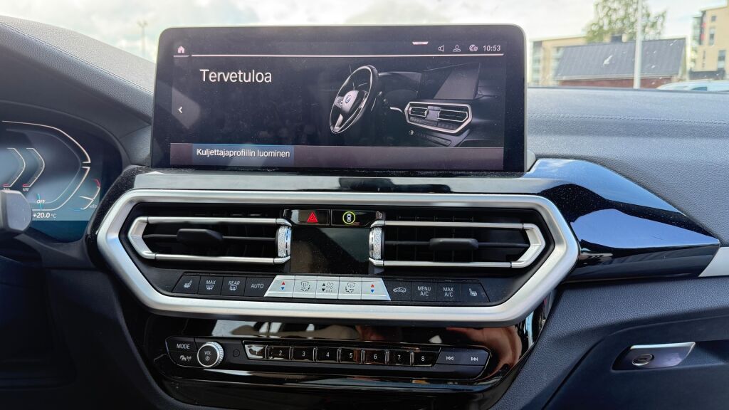 BMW iX3 2022 Sininen