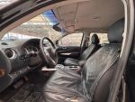 Nissan Navara 2017 Musta
