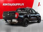 Nissan Navara 2017 Musta