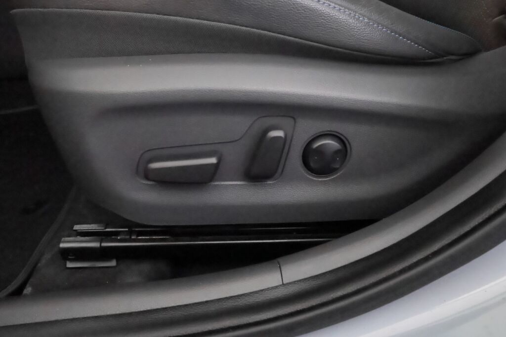 Hyundai IONIQ plug-in 2017 Harmaa