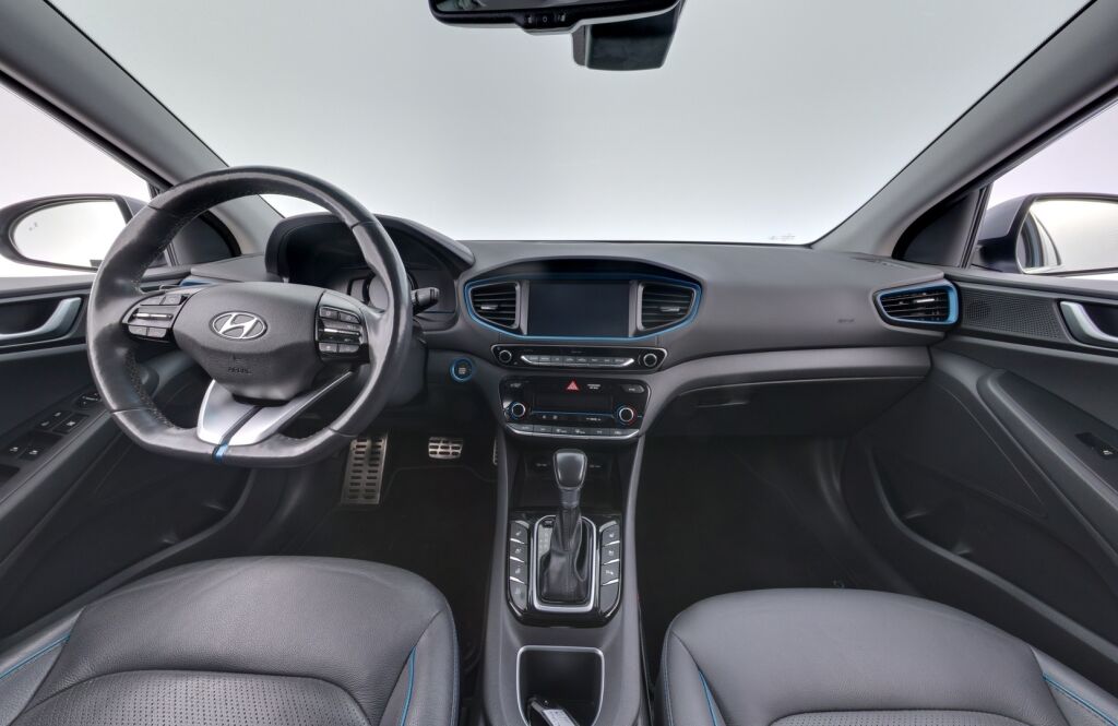 Hyundai IONIQ plug-in 2017 Harmaa