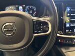 Volvo V60 2022 Musta