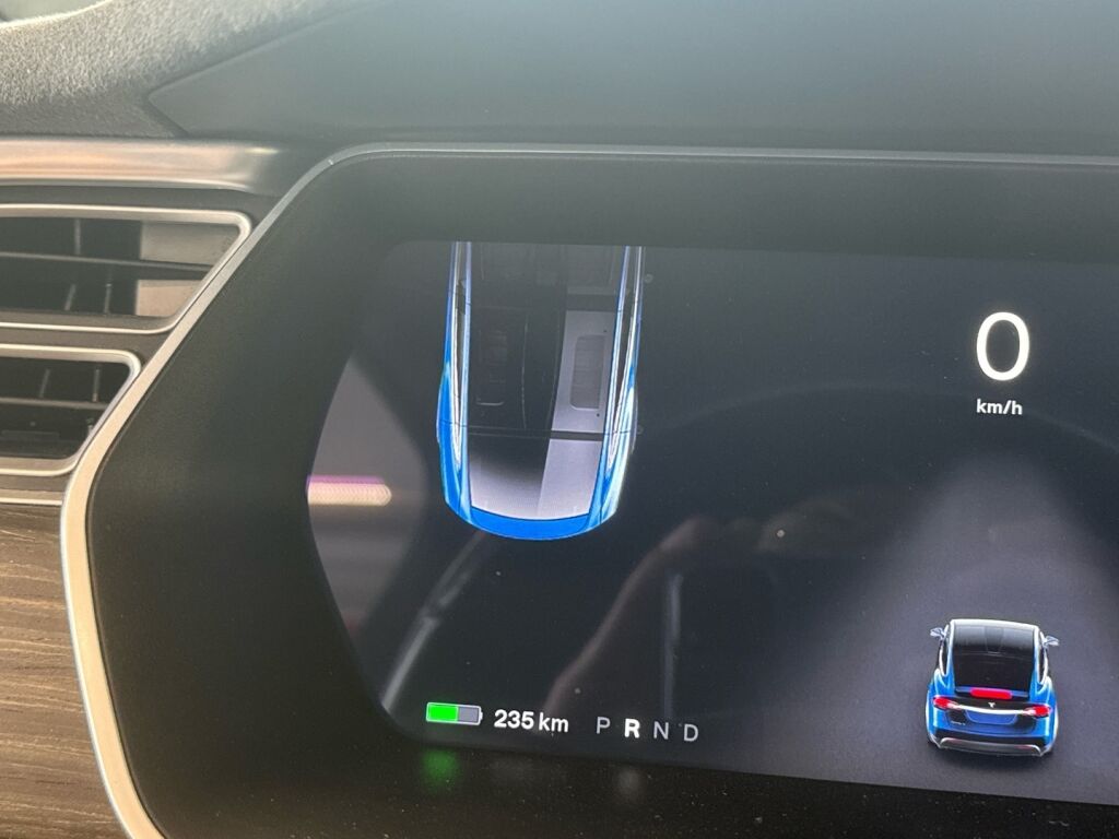 Tesla Model X 2016 Sininen