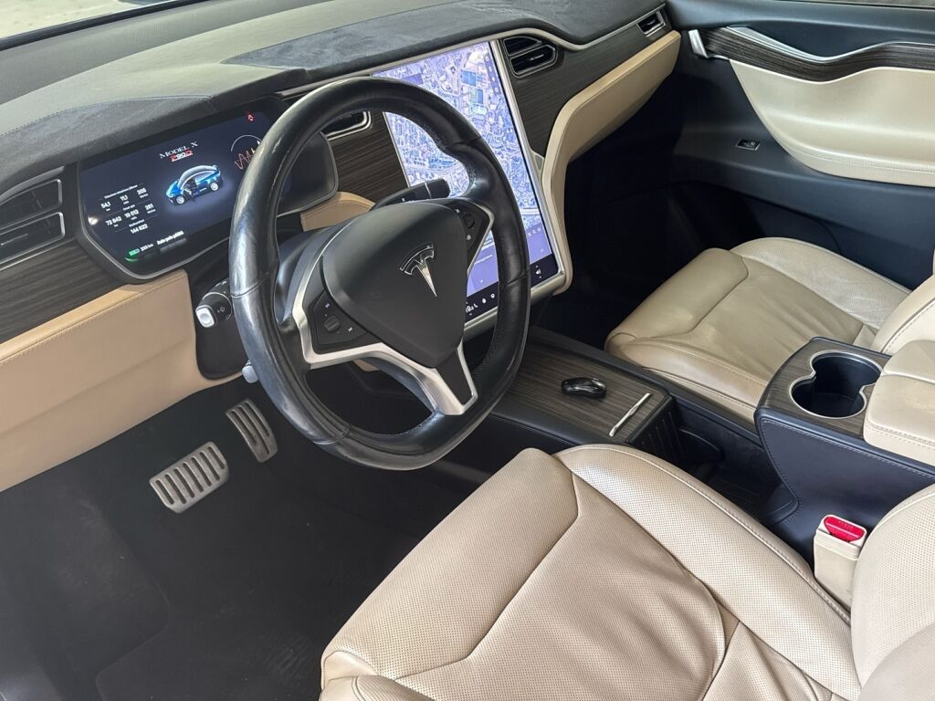 Tesla Model X 2016 Sininen