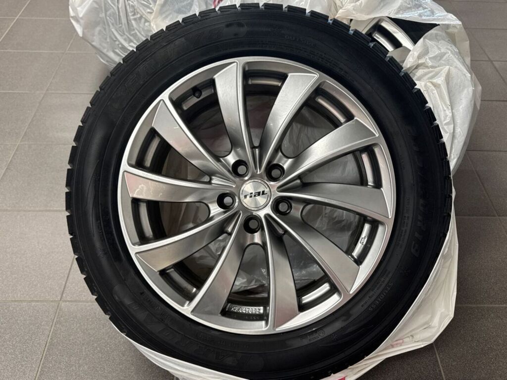Tesla Model X 2016 Sininen