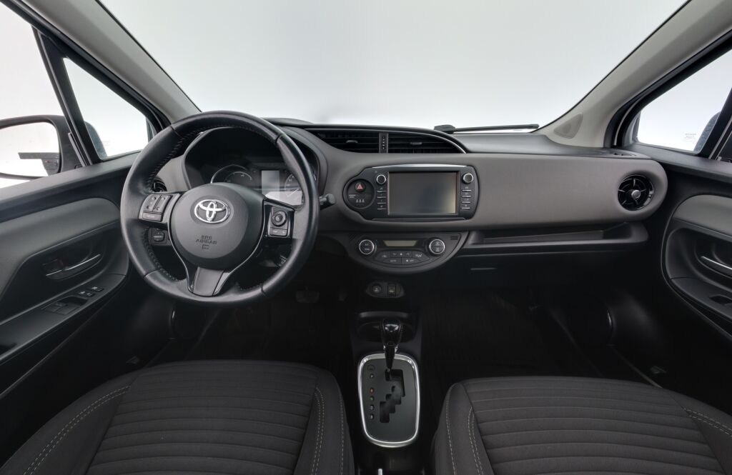 Toyota Yaris 2018 Valkoinen