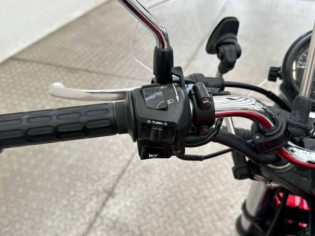 Honda CB 2000 MH % V 47 P