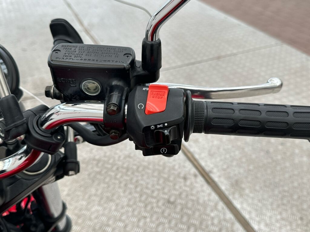 Honda CB 2000 MH % V 47 P