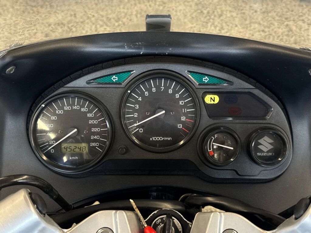 Suzuki GSX 1999 